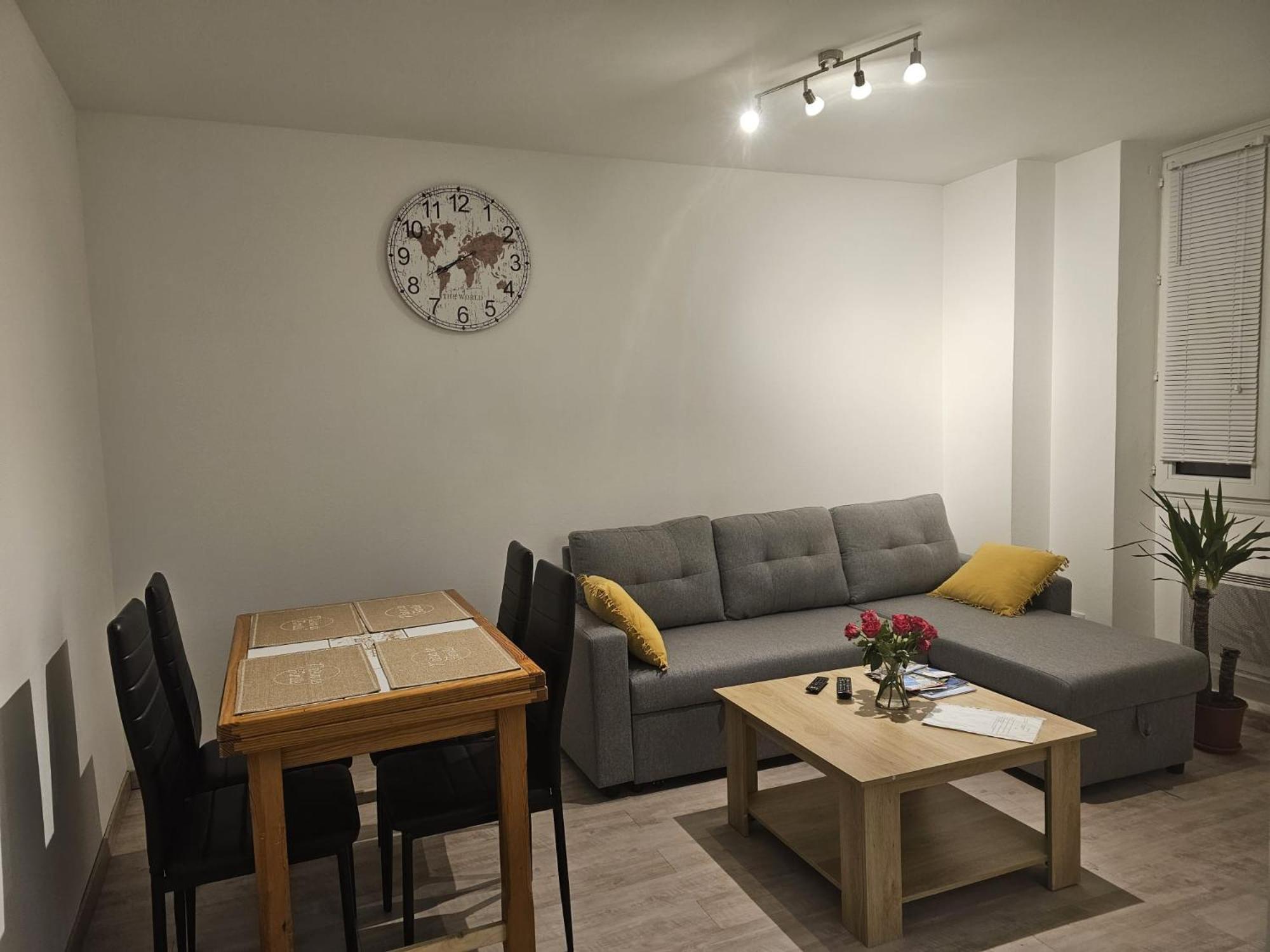 Joli Appartement En Face De Lac Nantua Zewnętrze zdjęcie